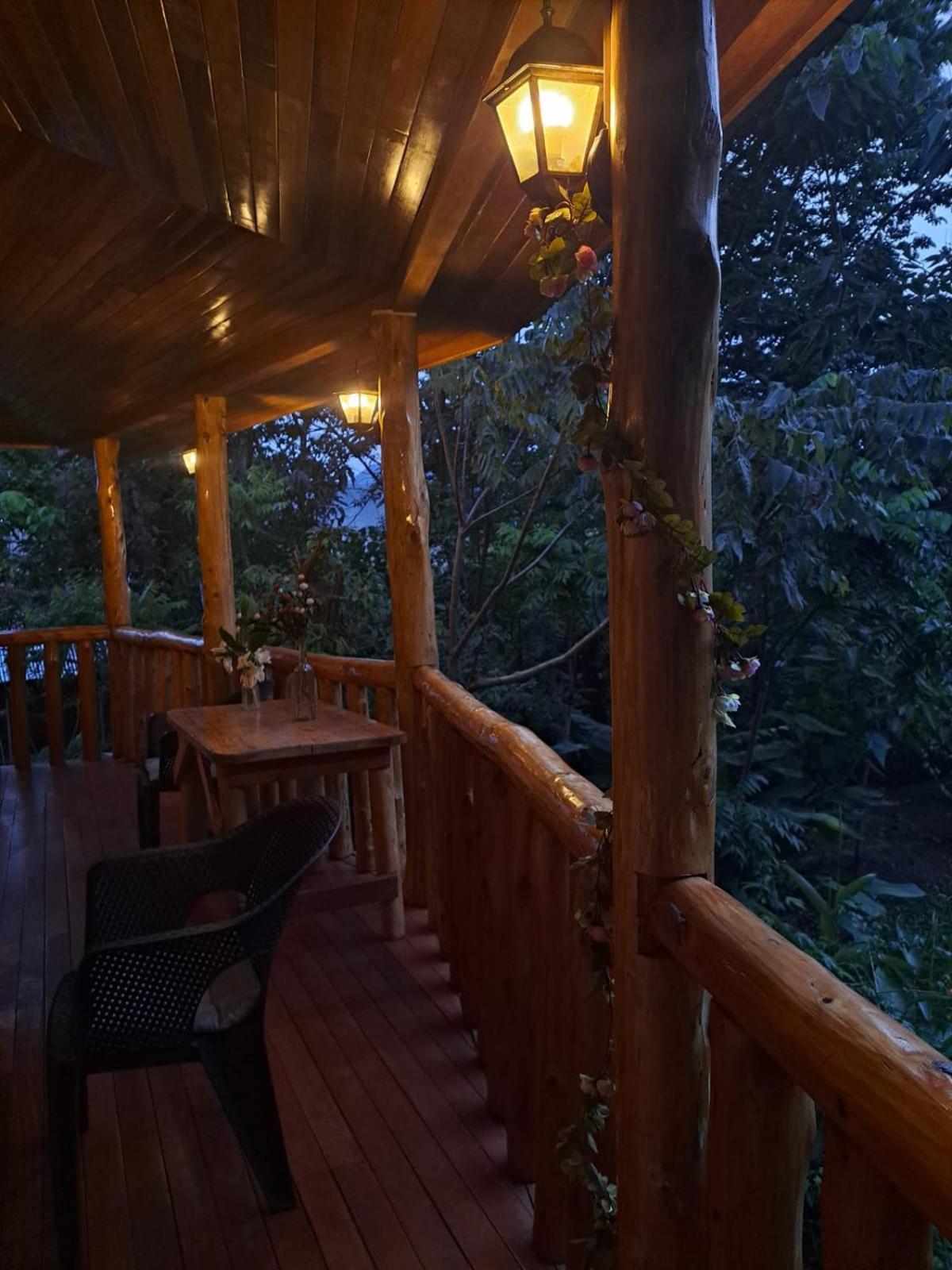 Villa Refugio de Orquídeas Oxapampa Exterior foto